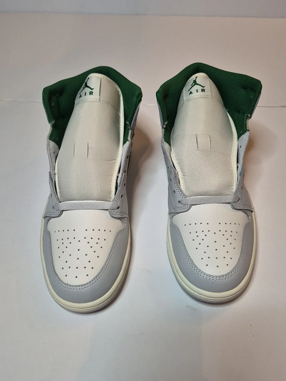 Air Jordan 1 Mid